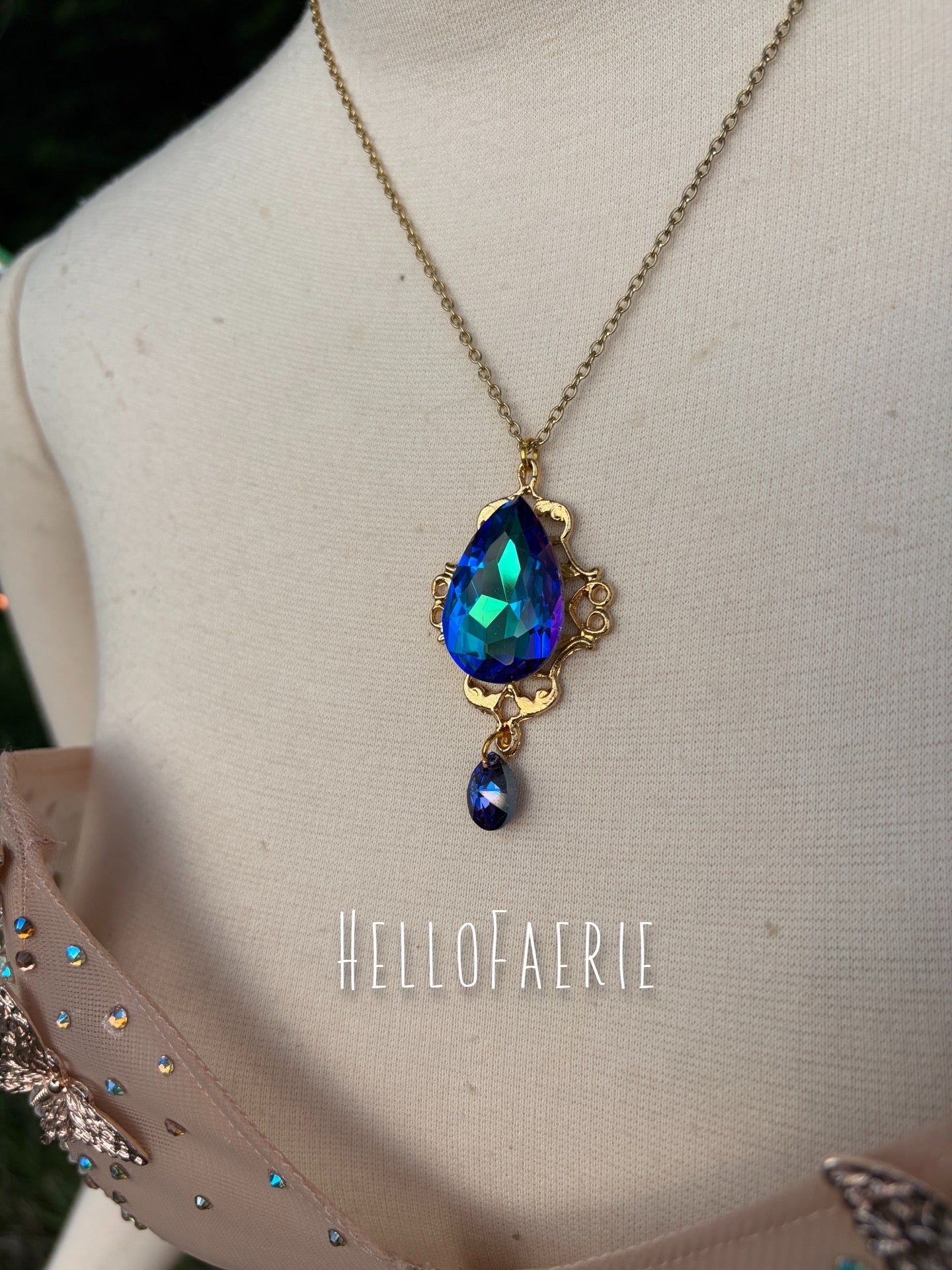 Mermaids tears necklace