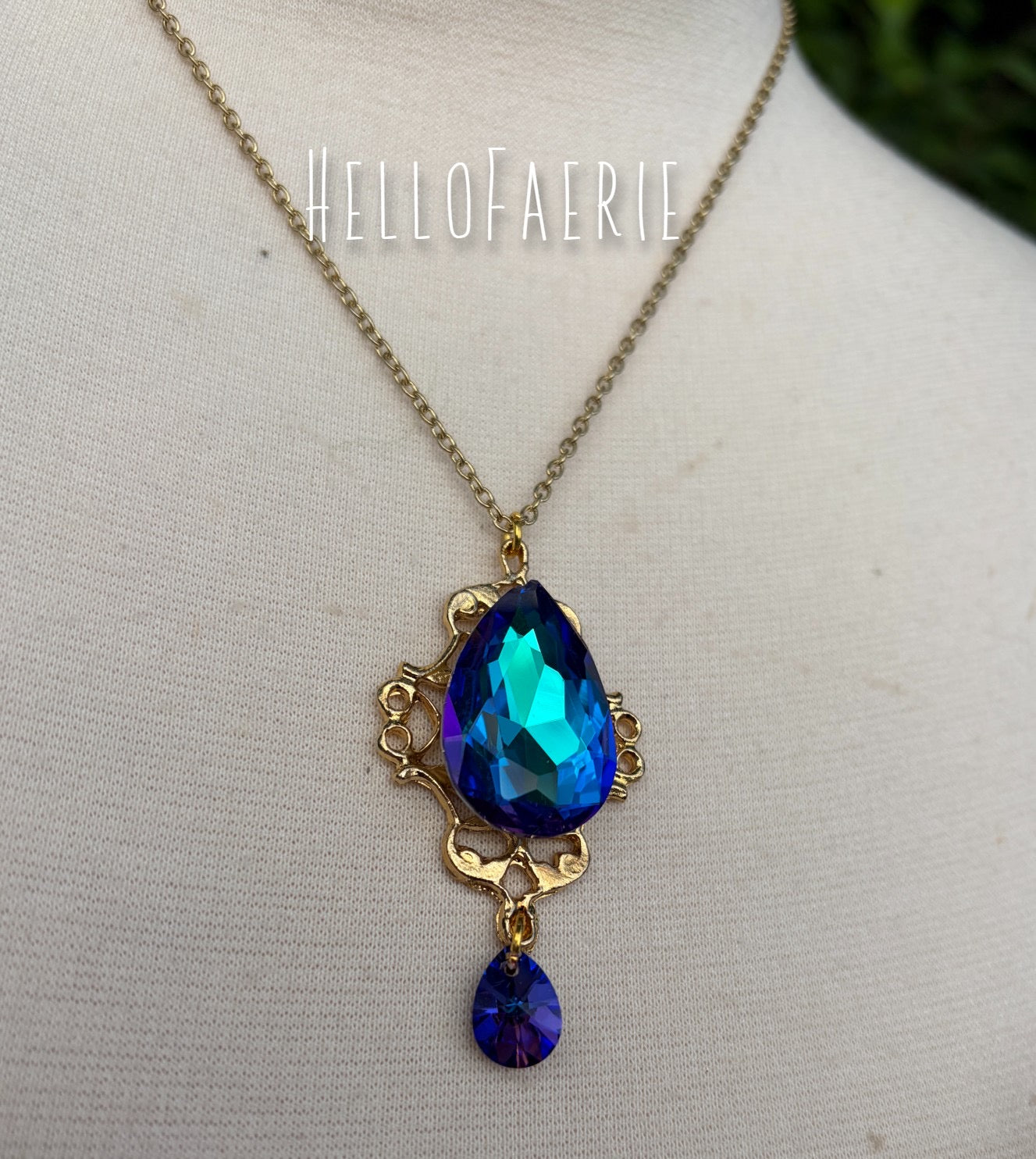 Mermaids tears necklace