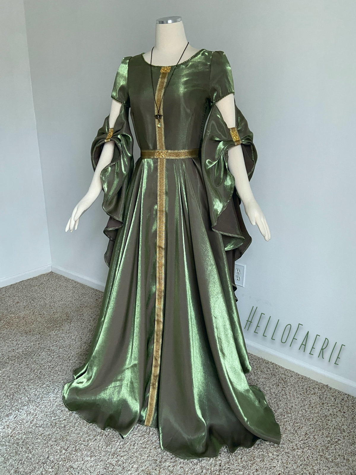 Green Sleeves Elven gown