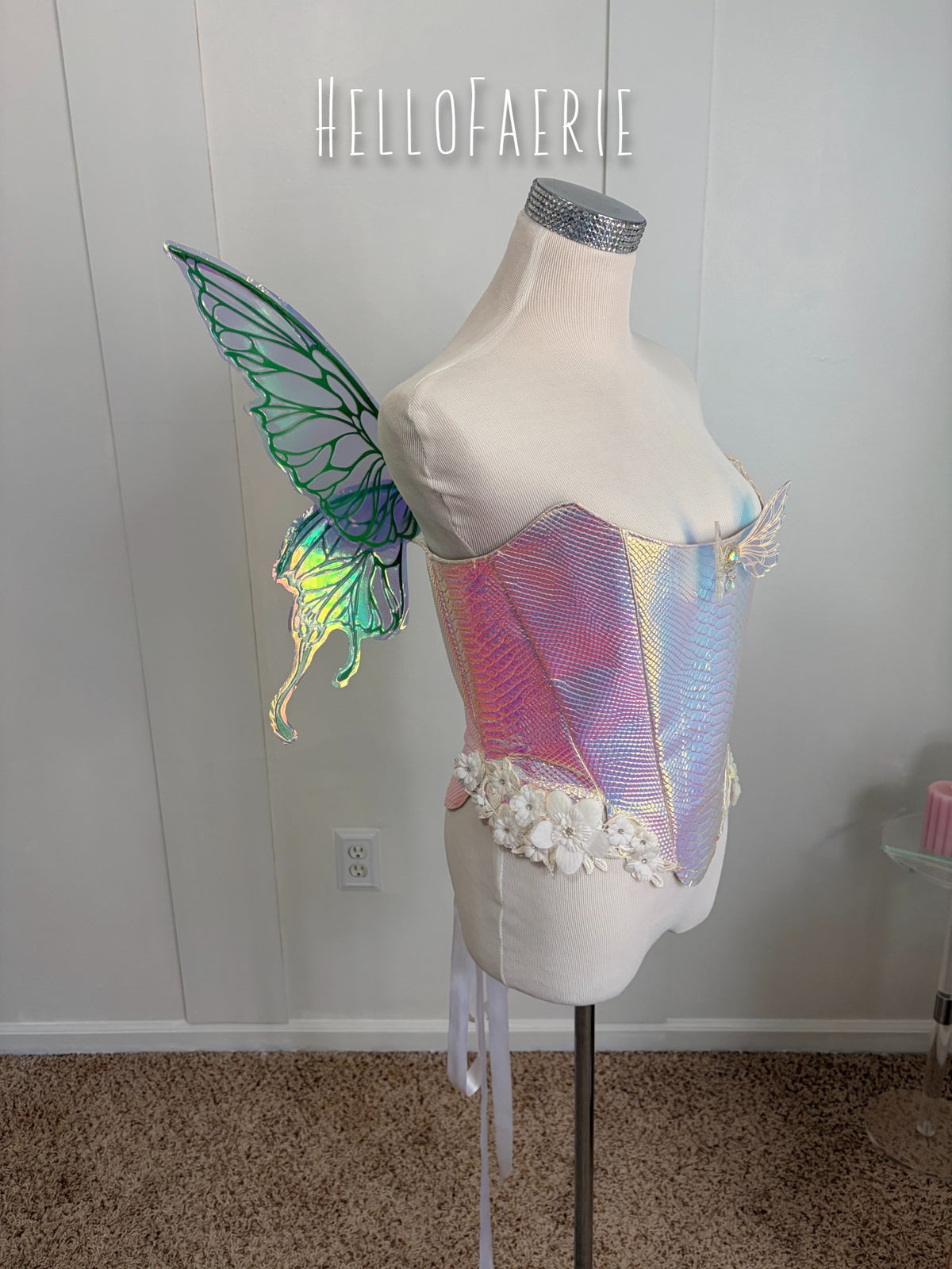 Mini Odette Beetle Green Butterfly iridescent fairy wings