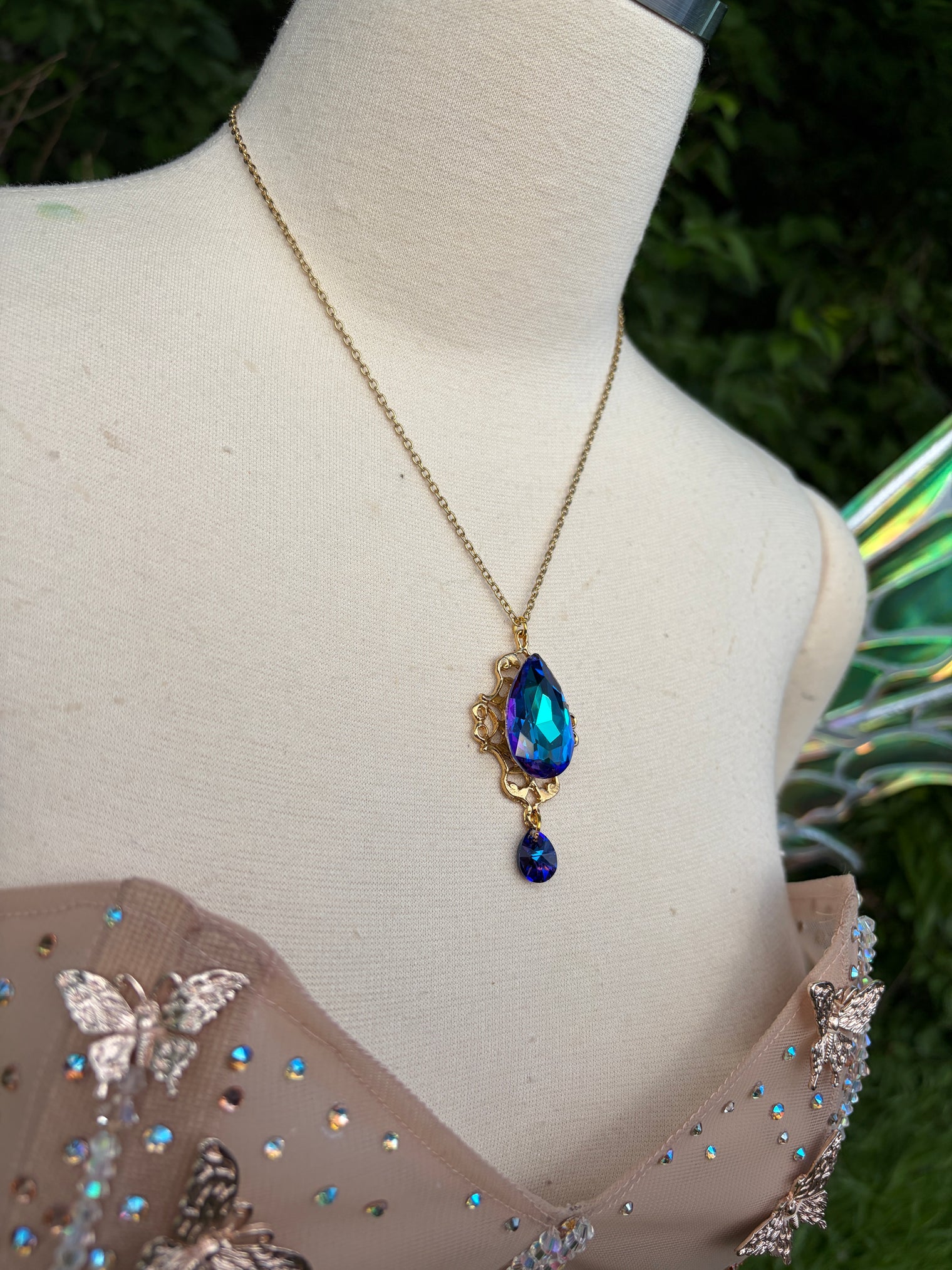 Mermaids tears necklace