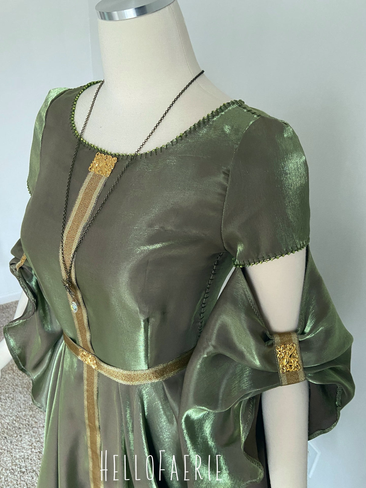 Green Sleeves Elven gown